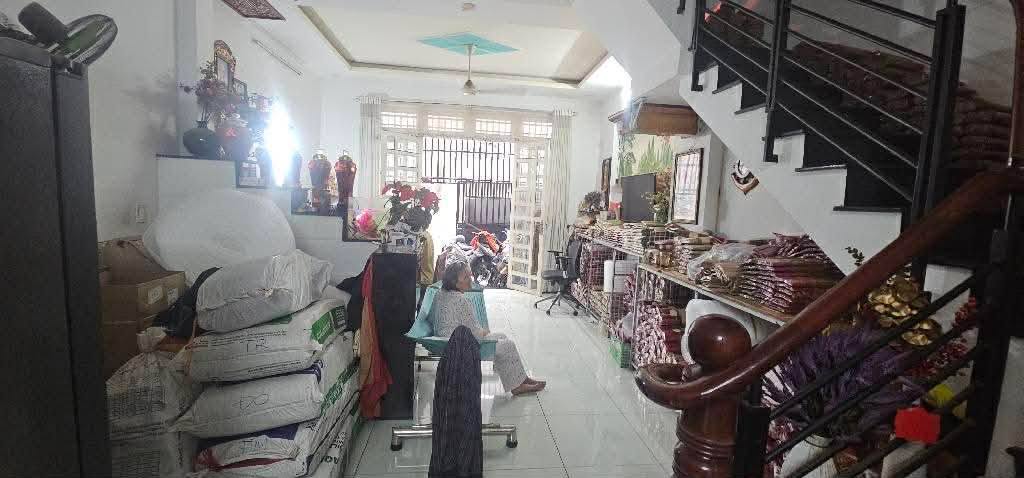 Nhà đẹp hẻm 123 Phan Văn Hớn, Quận 12, 57m² giá 3.85 tỷ - Chính chủ cần bán gấp!