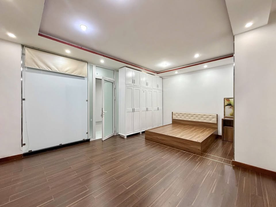 Chung cư mini 1PN Dương Bá Trạc 40m² giá 4 triệu - Nội thất mới, an ninh tốt!