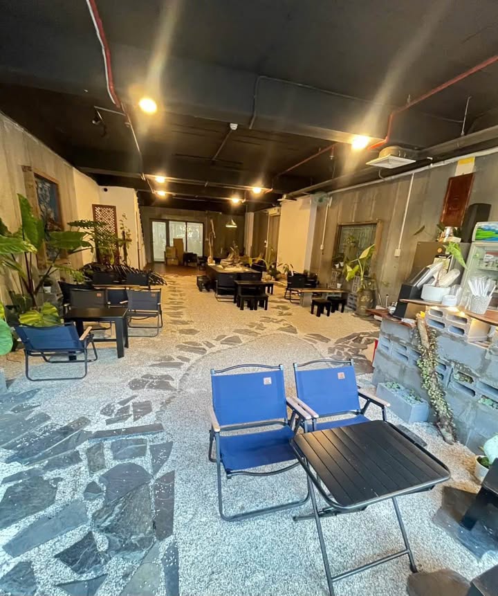 Quán Cafe CT3 Đường Bờ Hồ, Nha Trang 2 Tầng Chỉ 12 triệu - Cơ hội kinh doanh tốt!