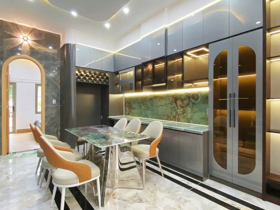 Nhà phố Bàu Cầu 27 Hòa Vang 100m² giá 6.2 tỷ - Chính chủ bán gấp!