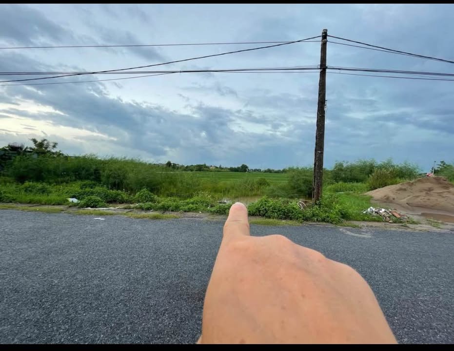 Đất nền mặt tiền đường huyện ĐH27, xã Quang Bình, 100m² - Giá chỉ 900 triệu!