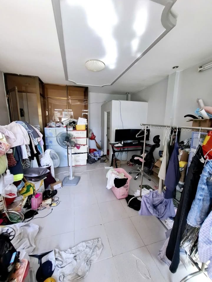 Nhà phố Tân Phú 21m² giá 3.5 tỷ - Thiết kế 3 tầng đẹp, chính chủ!