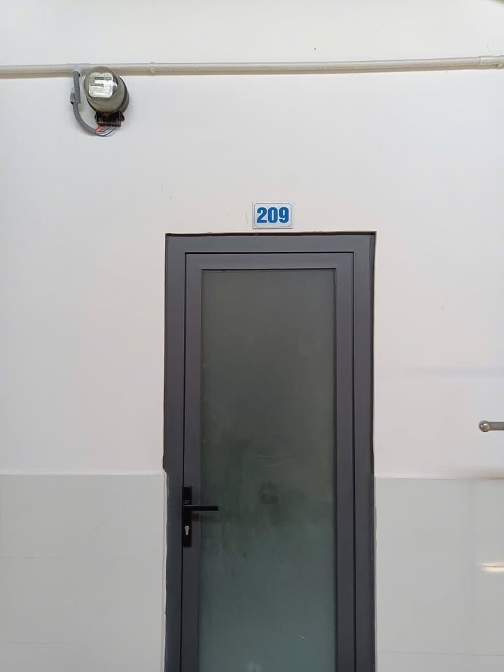 Phòng cho thuê 20m² tại Dĩ An - Full nội thất, an ninh 24/7!