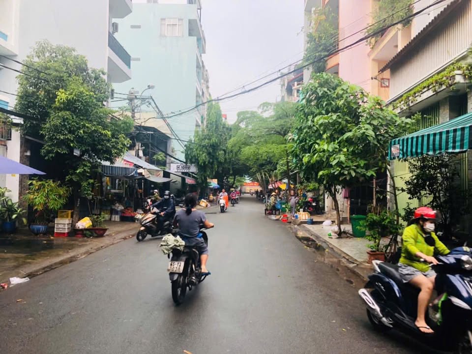 Nhà mặt tiền quận Tân Bình 113m² giá 18.8 tỷ - Đầu tư sinh lời ngay!