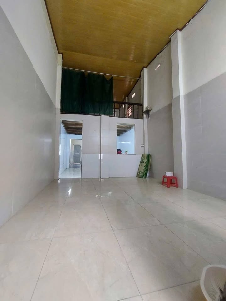 Nhà riêng cho thuê Quang Trung 80m² giá 6.3 triệu - Sân vườn rộng rãi, thoáng mát!