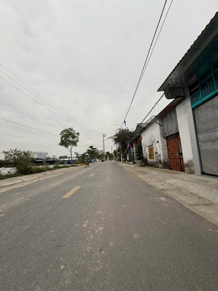 Bán lô đất Quảng Thành Thanh Hóa 100m² giá 1 tỷ - Đường ô tô thông rộng 5m!