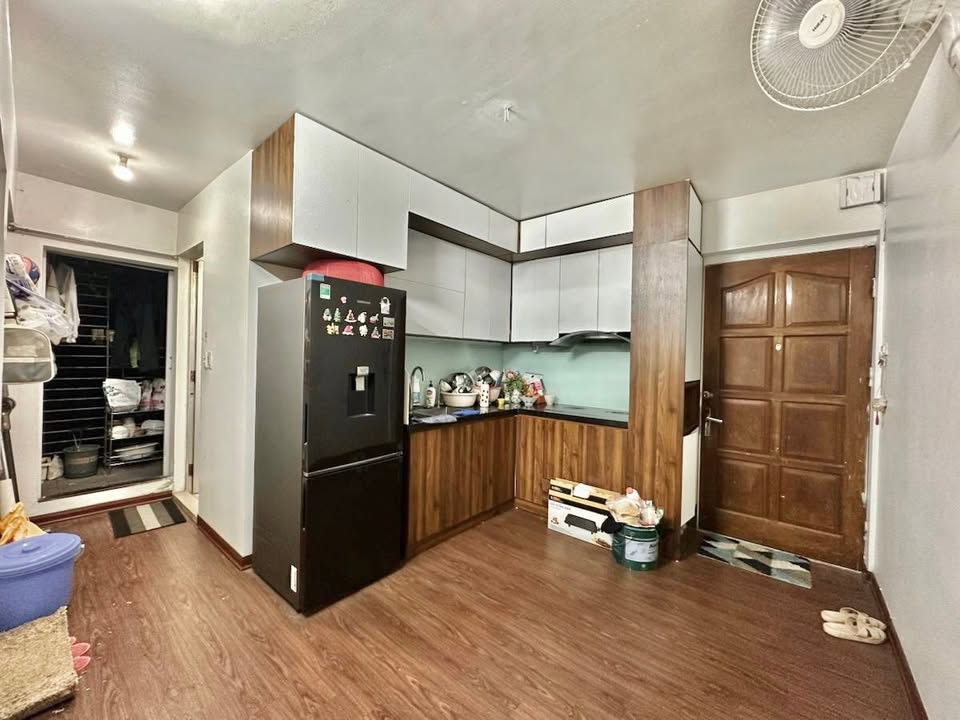 Căn hộ Tập thể Nam Đồng 70m² giá thỏa thuận - Lô góc thoáng mát, ô tô tránh đỗ