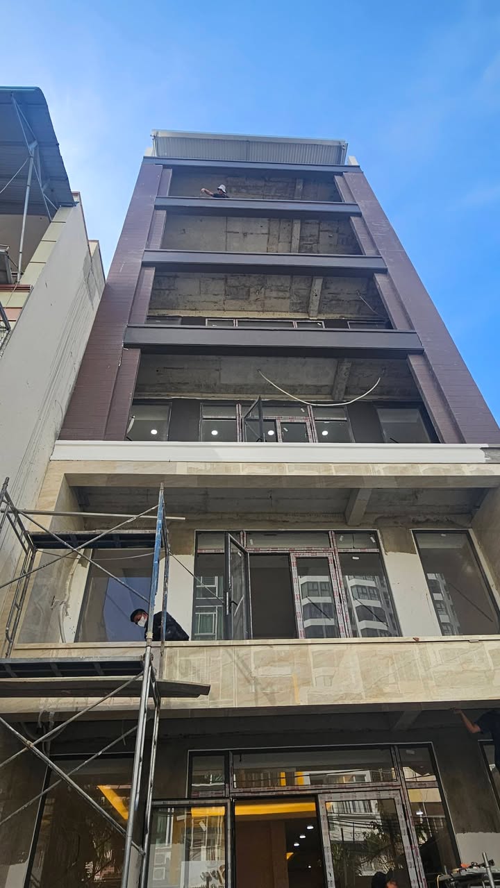 Cho thuê nhà tại Đường Nguyễn Thiện Thuật, Nha Trang - Diện tích 130m², phù hợp làm spa hoặc văn phòng công ty