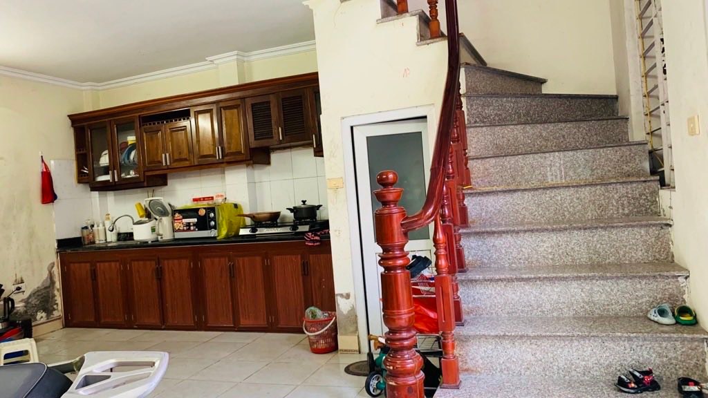 Nhà phố Vũ Tông Phan 30m² giá 3.15 tỷ - Thiết kế 5 tầng hiện đại!