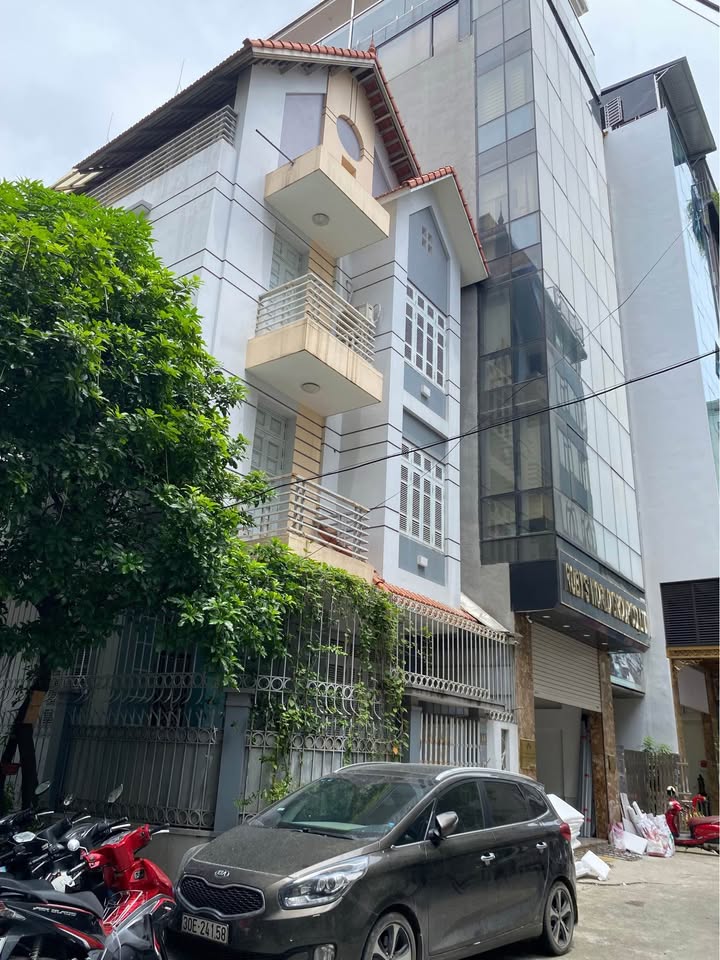 FrontHouse Nguyễn Xiển 45m² giá 15 tỷ - Kinh doanh sầm uất!