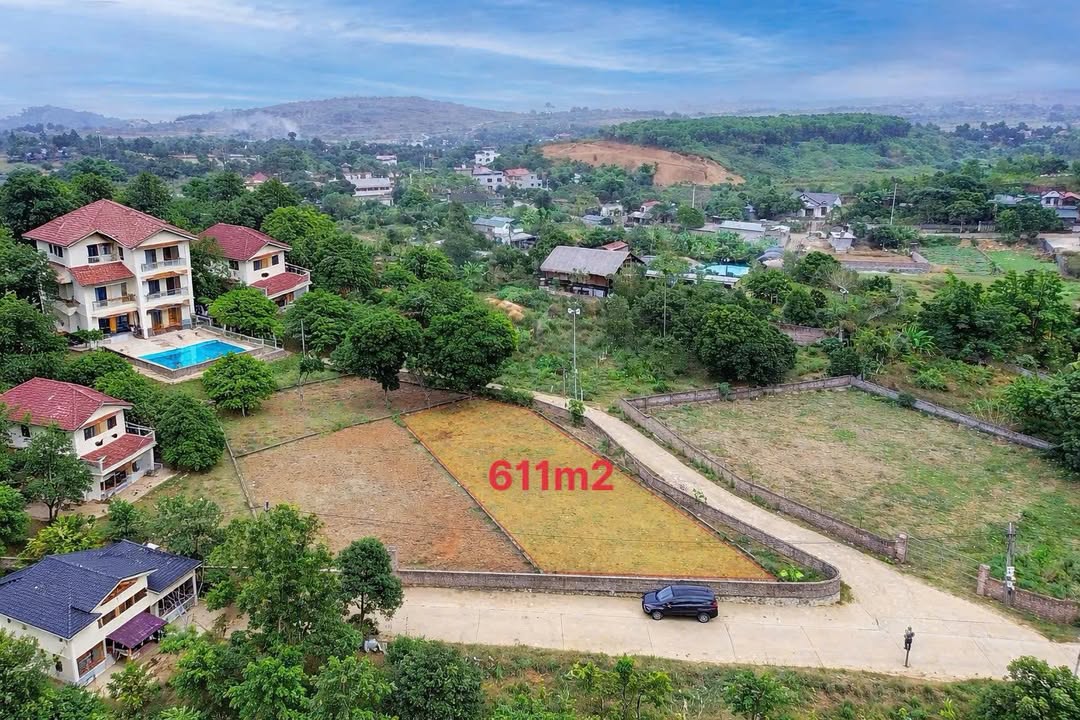 Đất nền Thạch Thất 611m² giá 1.5 tỷ - Sổ hồng chính chủ!