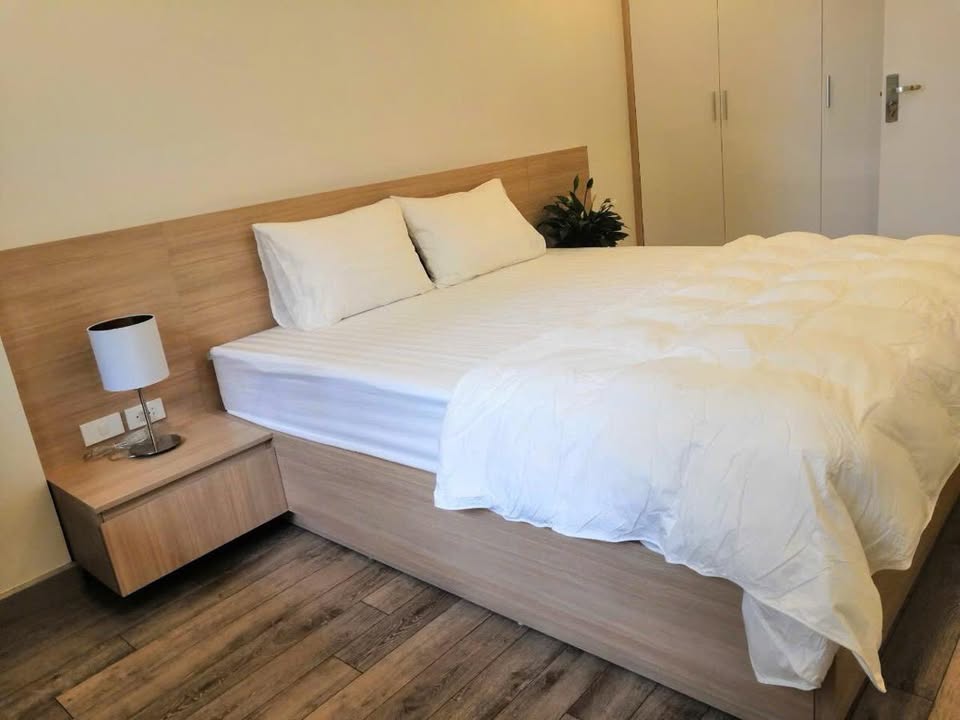 Nhà phố Tô Ngọc Vân Tây Hồ 150m² giá 138 tỷ - Đầu tư sinh lời ổn định!