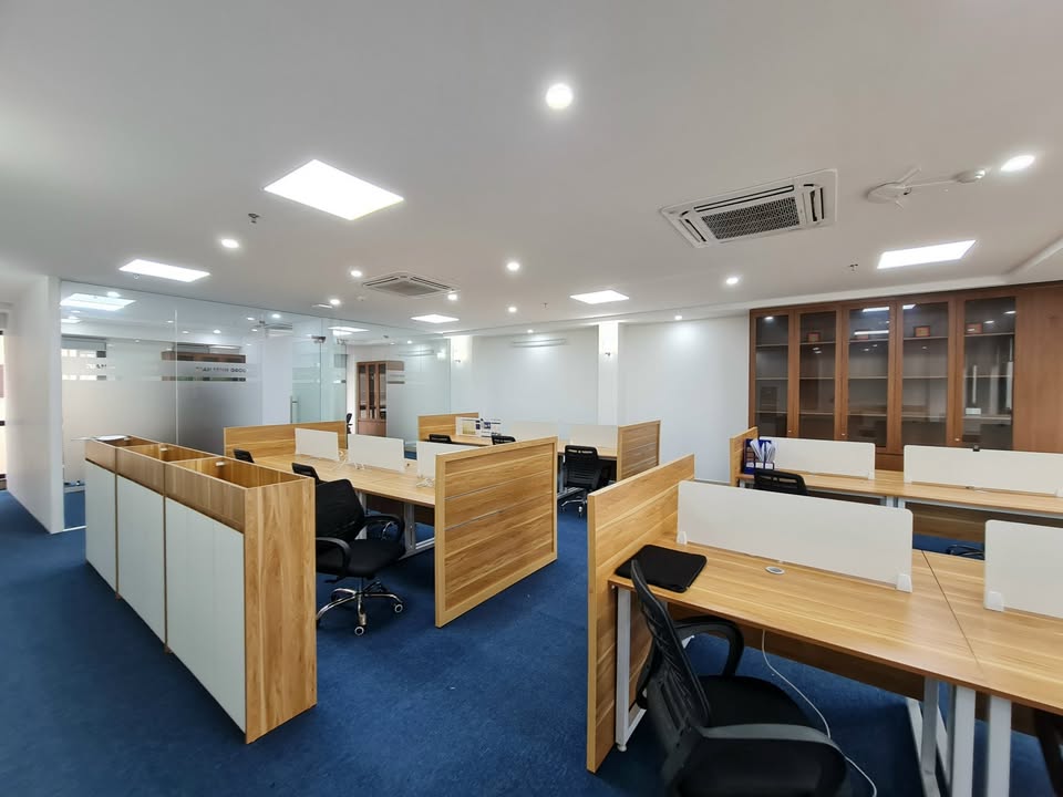 Văn phòng cho thuê tại Phùng Khoang 120m² giá 19.5 triệu - Không gian làm việc lý tưởng!