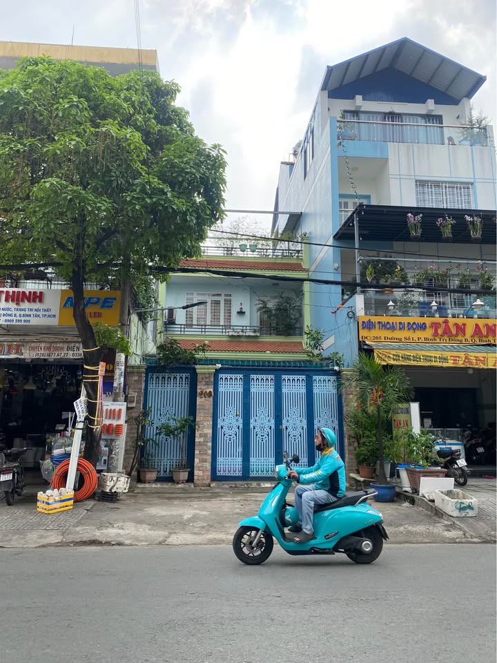 Nhà mặt tiền khu Tên Lửa, Bình Tân 120m² - Vị trí kinh doanh đắc địa!