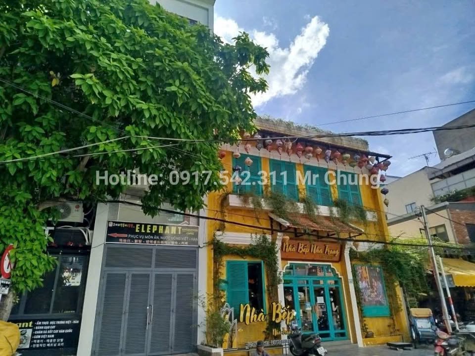 Nhà góc Phố Hàn, Nha Trang 150m² giá 60 tỷ - Đầu tư sinh lời ngay!