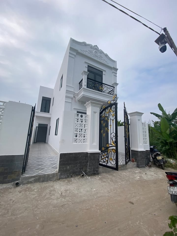 Nhà phố Thanh Ba, Cần Giuộc 110m² giá 1.85 tỷ - Hoàn thiện theo ý thích!