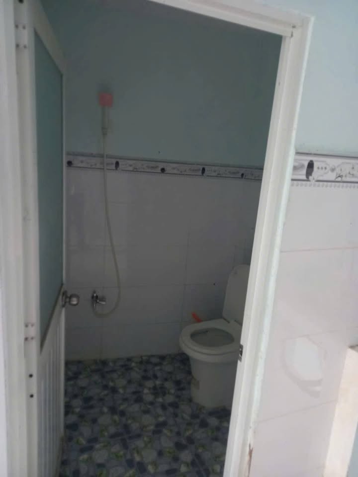 Phòng trọ cho thuê tại Thủ Đức 40m² chỉ 3 triệu - An ninh và thuận tiện đi lại!