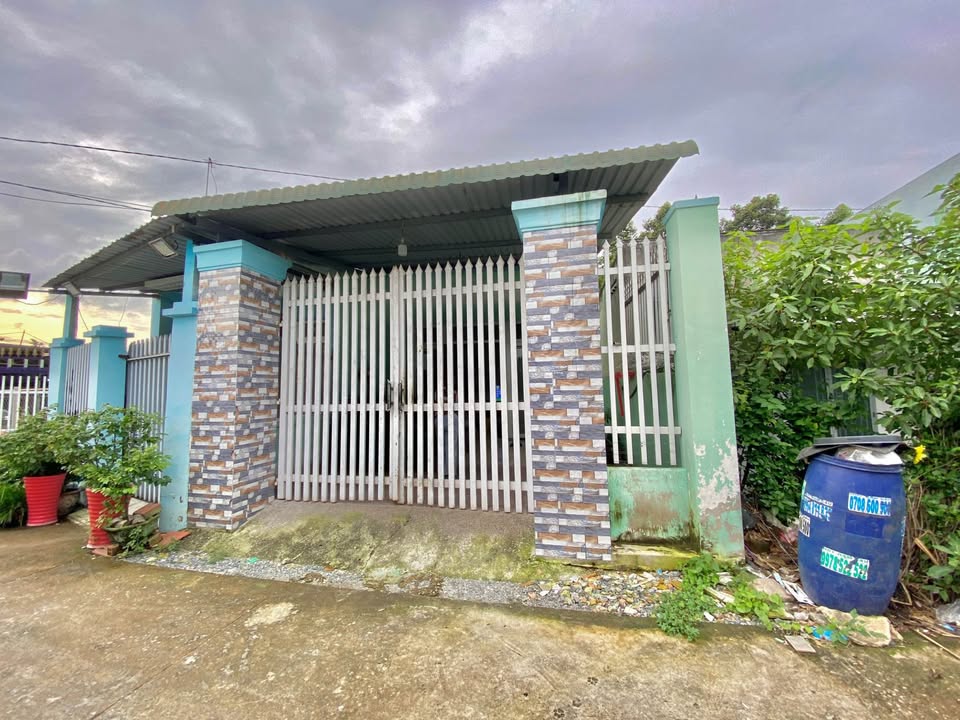 Nhà cấp 4 ấp Bầu Sim - Tân Thông Hội 100m² giá thỏa thuận - Dọn vào ở ngay!