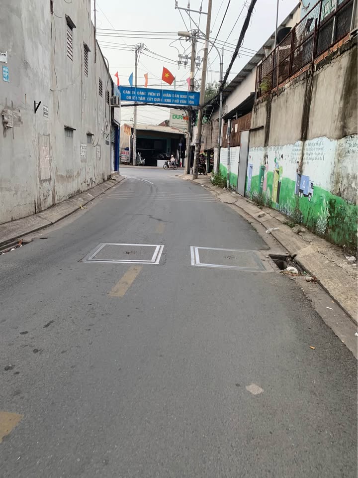 Đất nền Quận 12, hẻm xe tải, 110m² giá 6.6 tỷ - Cơ hội đầu tư hấp dẫn!