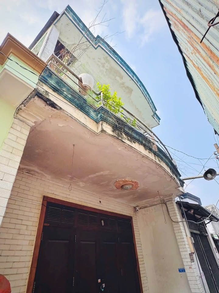 Nhà 2 tầng Ấp 7, Hóc Môn 62m² giá 1.85 tỷ - Pháp lý rõ ràng, vị trí trung tâm!