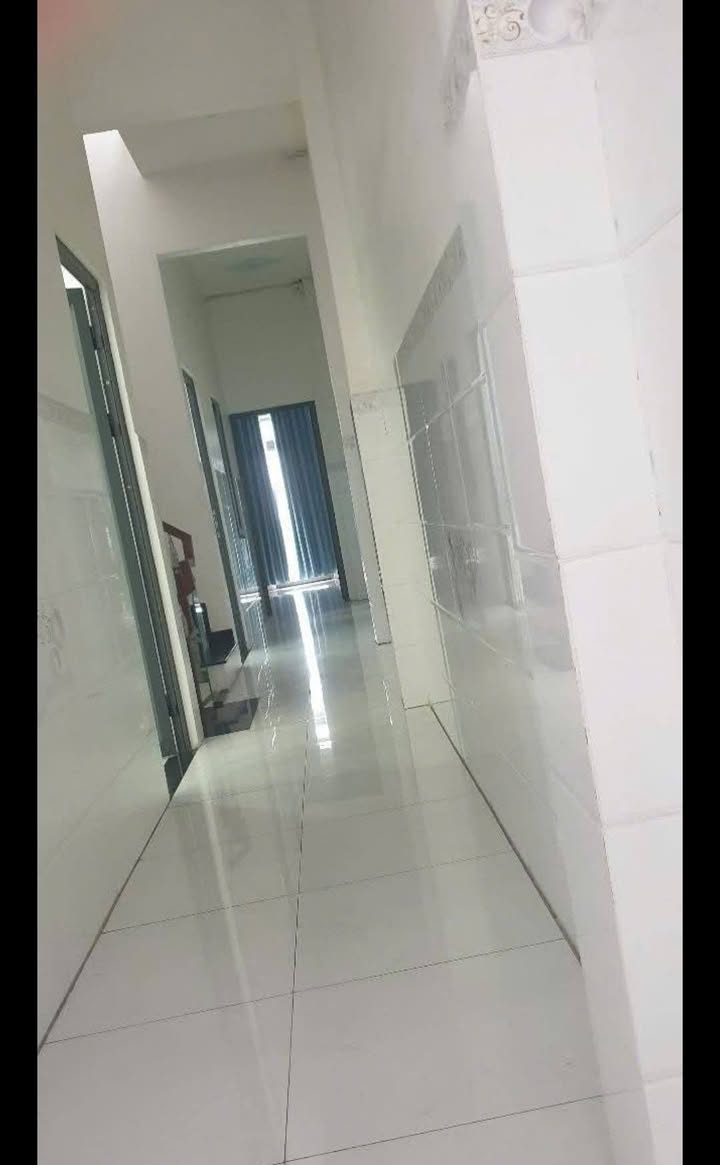 Nhà mặt tiền Nguyễn Văn Linh, 100m² giá 13 triệu - Thích hợp kinh doanh ngay!