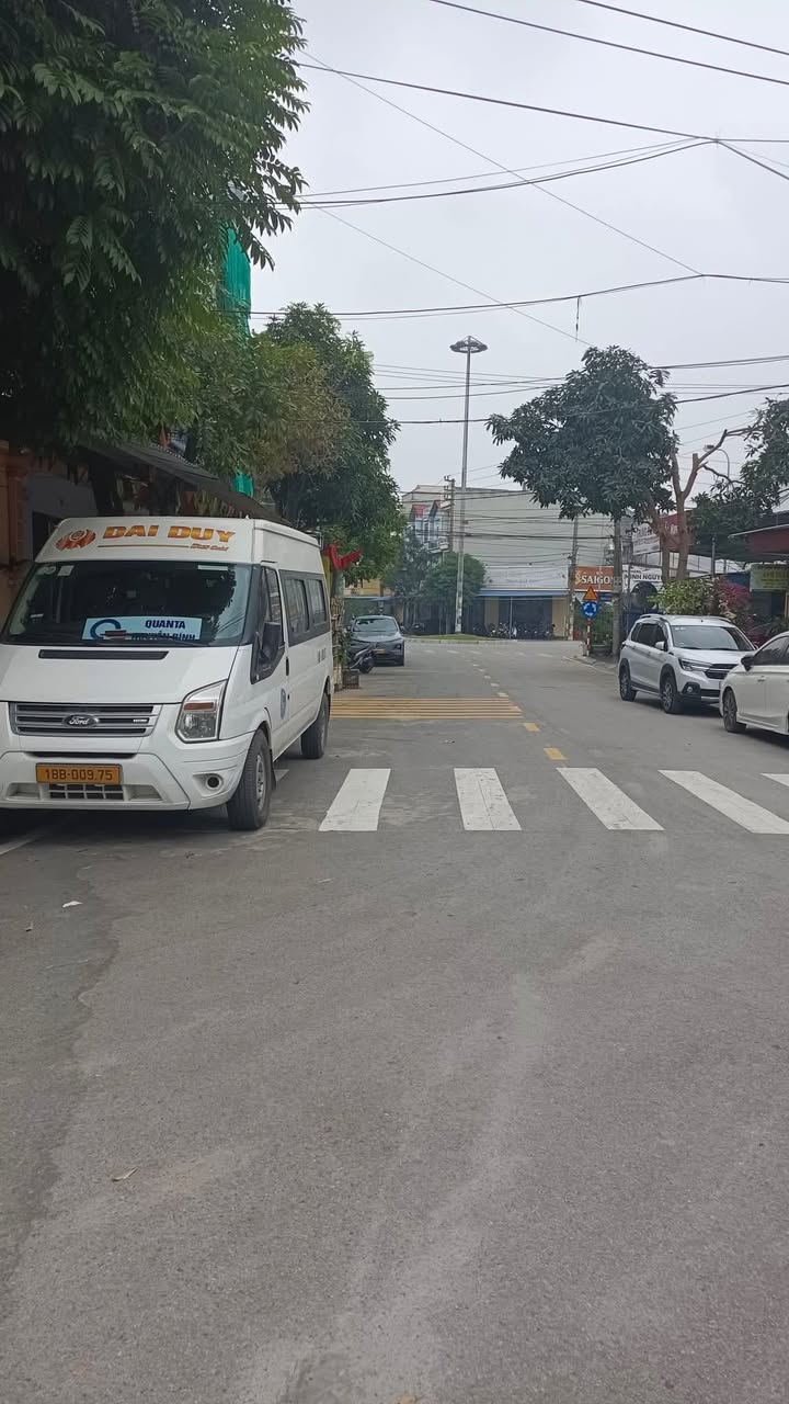 Đất mặt đường Tô Ngọc Vân, Nam Định 72m² giá 3.1 tỷ - Sổ đỏ chính chủ, vị trí đẹp!