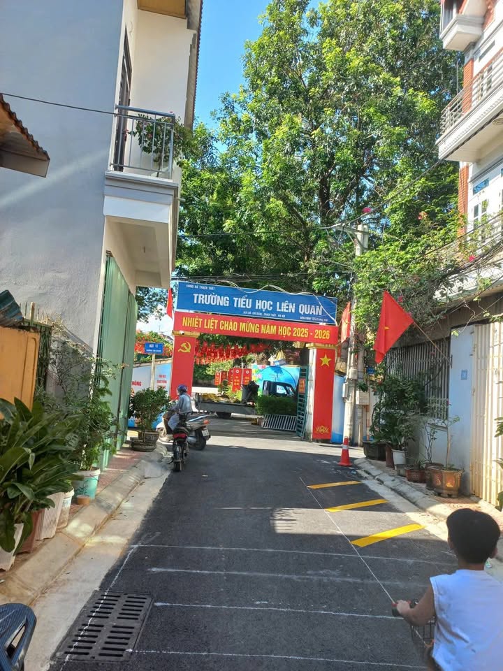 Đất nền Thạch Thất 63m² giá 4 tỷ - Vị trí đắc địa, thuận tiện mọi sinh hoạt!