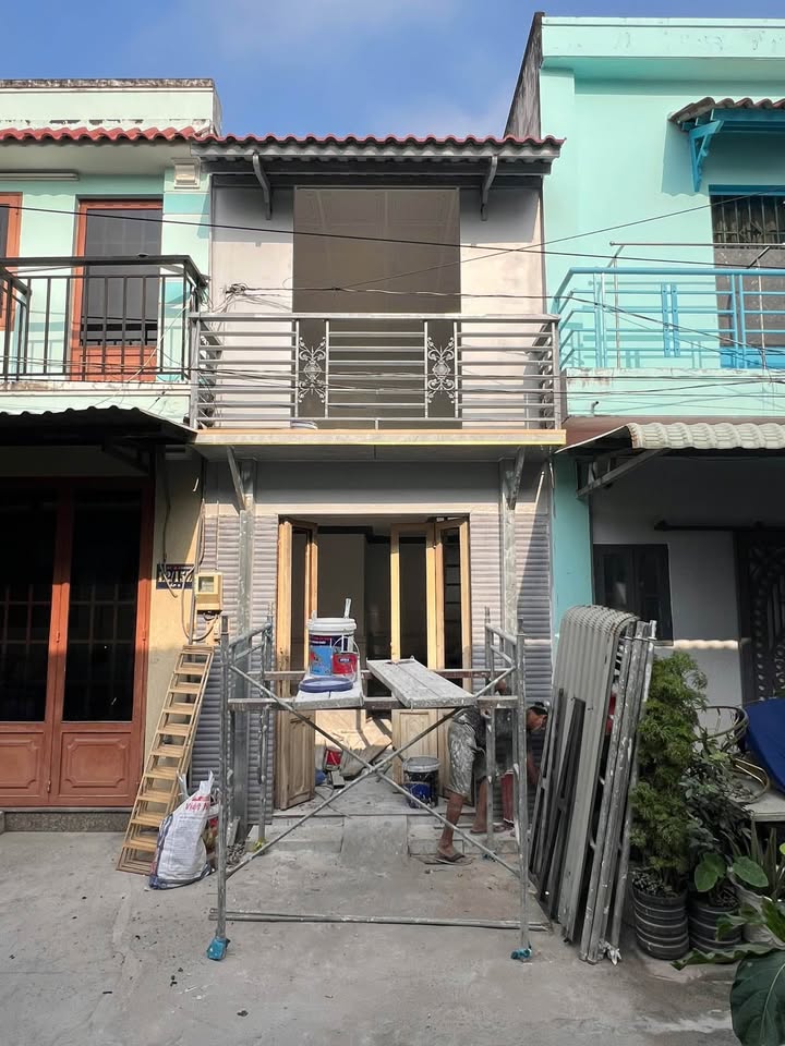 Nhà bán tại Vĩnh Lộc A, Bình Chánh 18m² giá 700 triệu - Hướng Đông, sổ hồng chính chủ!