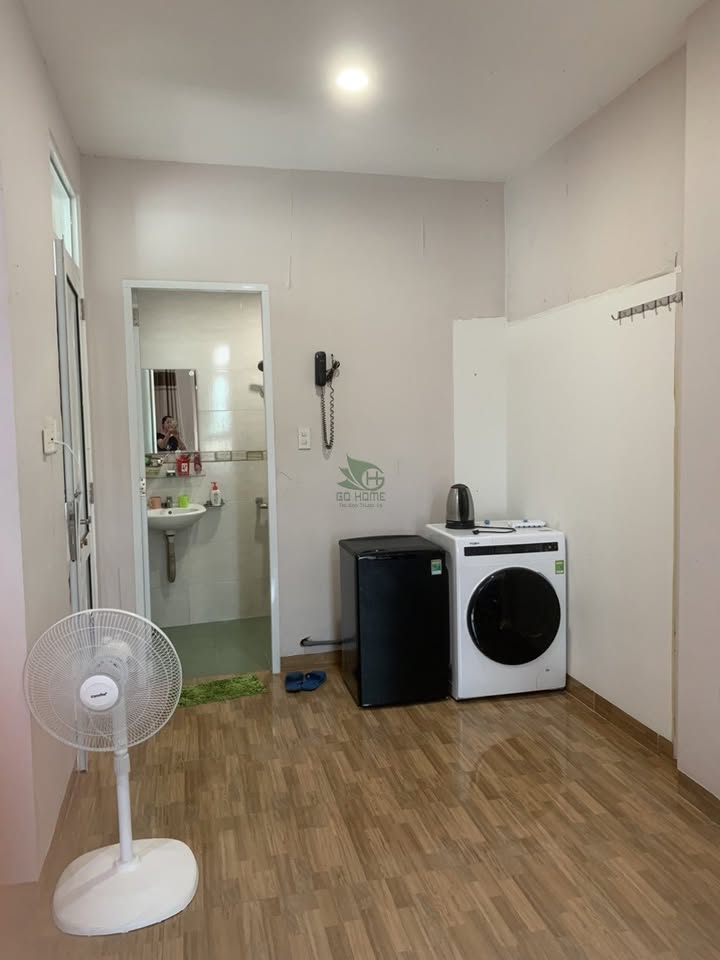Studio cho thuê Phường Vĩnh Hòa 30m² giá 4 triệu - Ban công thoáng đãng!
