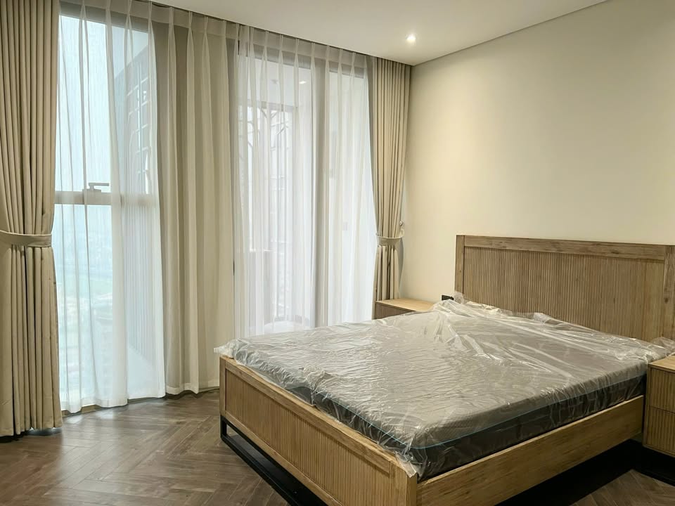 Căn hộ Golden Park Cầu Giấy 95.6m² giá 11.5 tỷ - Giao dịch ngay!