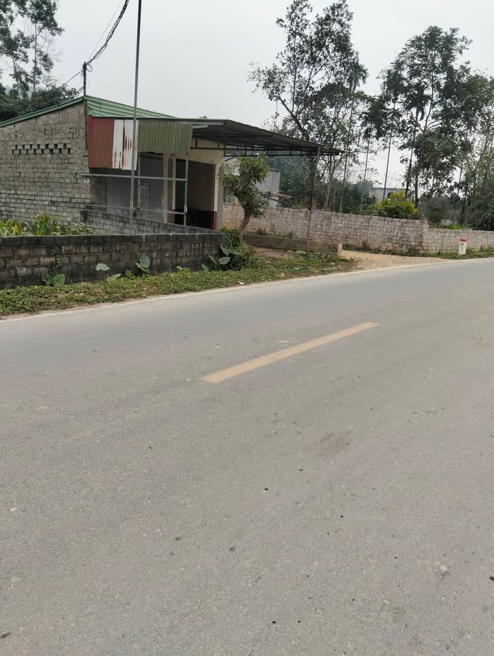 Đất nền xã Cao Dương, Lương Sơn 200m² giá 1 tỷ - Sổ hồng sang tên ngay!