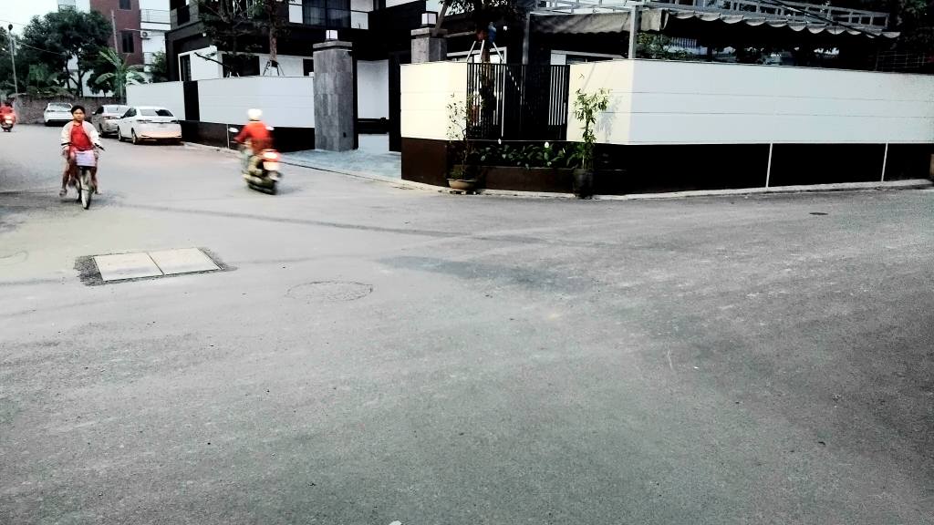 Đất lô góc 48m² xã Nam Hồng Đông Anh - Giá chỉ 4 tỷ, kinh doanh thuận lợi!