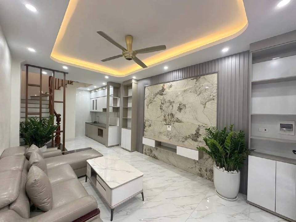 Nhà phố Quang Trung Hà Đông 37m² giá 7 tỷ - Ô tô vào tận nhà!