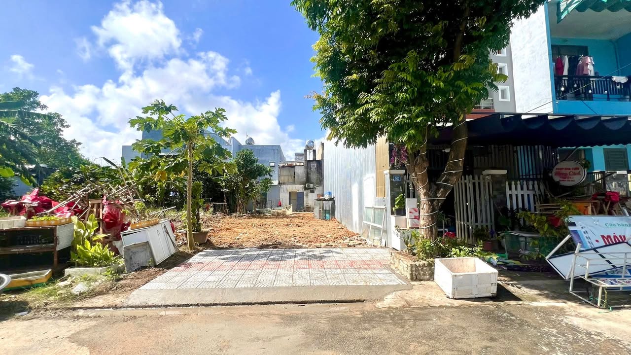 Đất nền 54 Đường Nhân Hòa 6, Hòa Xuân 100m² giá 4.75 tỷ - Đối diện công viên!