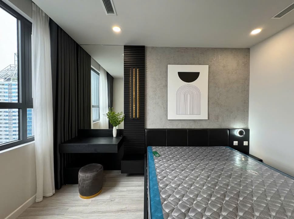 Nhà cho thuê Royal City, Thanh Xuân 2PN giá 16 triệu - Thiết kế hiện đại, vào ở ngay!