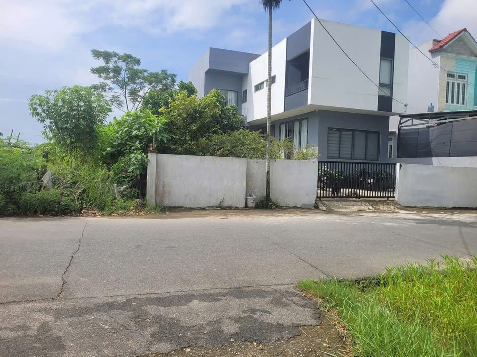 Đất nền Huyện Hòa Vang Đà Nẵng 200m² giá 2 tỷ - Cơ hội đầu tư hấp dẫn!