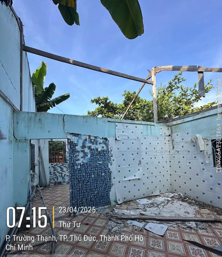 Bán nhà tại hẻm 359 Lã Xuân Oai, Quận 9, 120m² - Sổ chung, giá chỉ 1,2 tỷ!