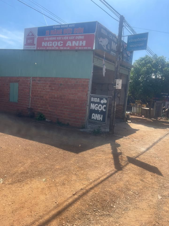 Kho vật liệu tại Quốc lộ 14, Huyện Buôn Đôn 14000m² giá 1 tỷ - Vị trí kinh doanh sầm uất!