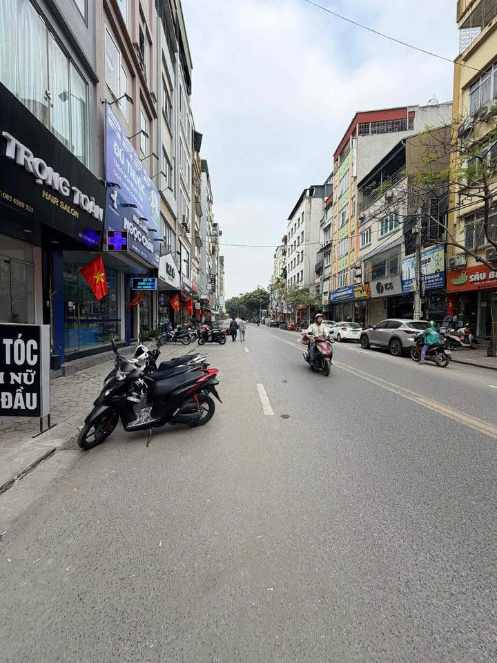 Nhà FrontHouse Đống Đa 98m² giá 88 tỷ - Kinh doanh đỉnh, sinh lời cao!