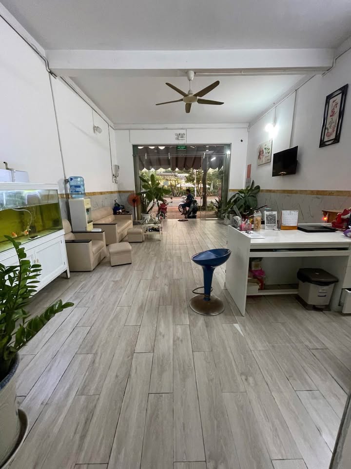 Nhà mặt tiền kinh doanh Hùng Vương Trảng Bom 100m² giá 5 tỷ - Đầu tư sinh lời ngay!