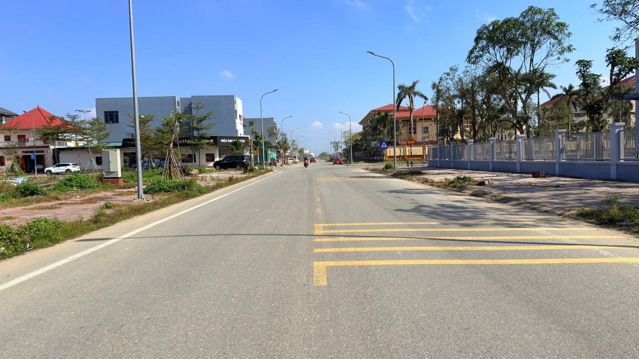 Đất mặt đường Lê Bình, phường Trần Phú, 225m² - Kinh doanh sầm uất!