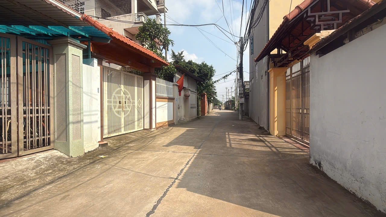 Đất nền lô góc Thị trấn Phúc Thọ 100m² giá 5.x tỷ - Đầu tư sinh lời ngay!