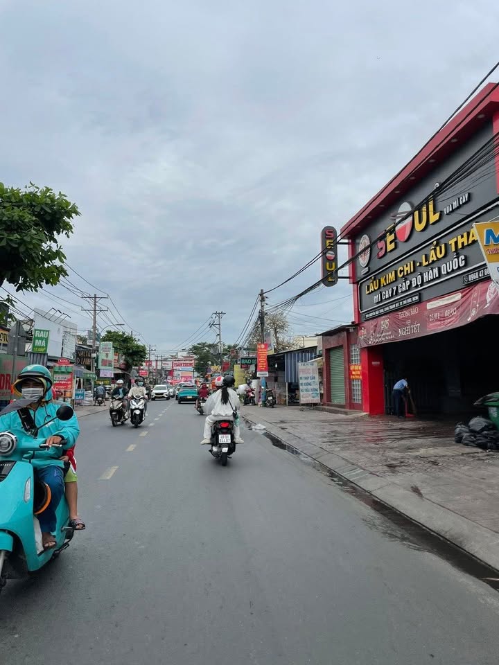 Cho thuê nhà mặt tiền kinh doanh Nguyễn Văn Tăng 100m² giá 21 triệu - Đầu tư sinh lời ngay!