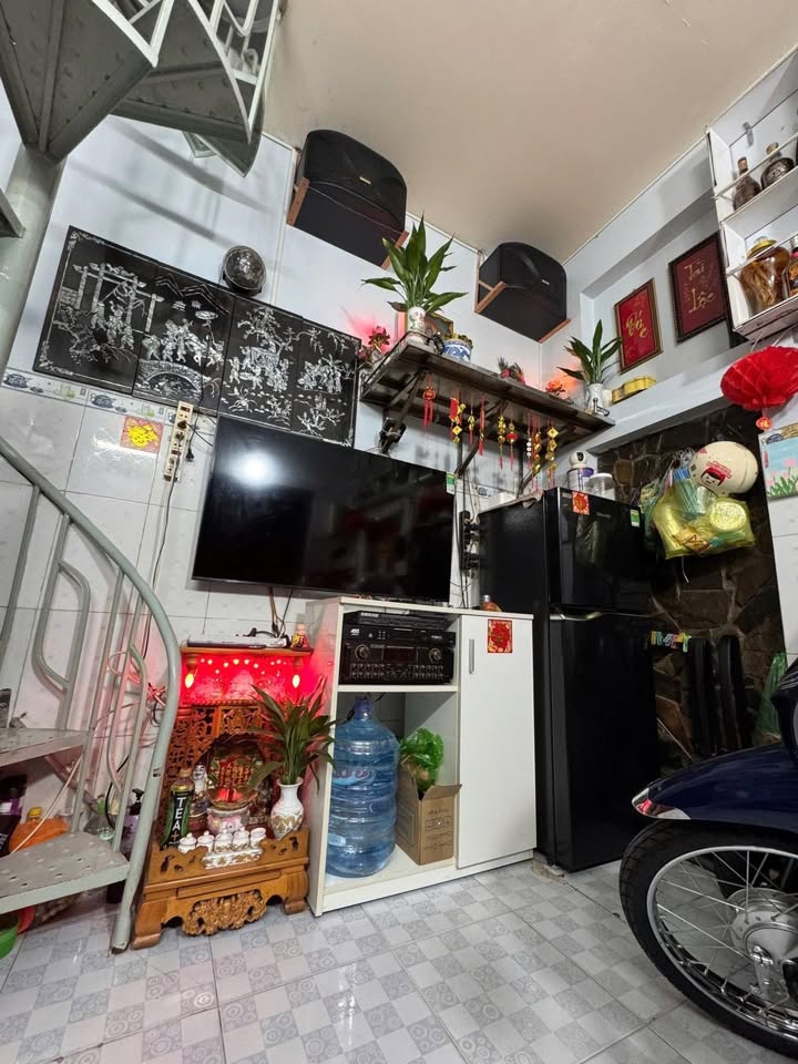 Nhà phố Tân Bình 98m² giá 2.75 tỷ - Chính chủ bán, không tiếp môi giới!