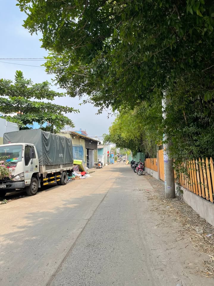 Đất Tỉnh Lộ 10 Tân Phú 550m² giá 26 tỷ - Cơ hội đầu tư hấp dẫn!