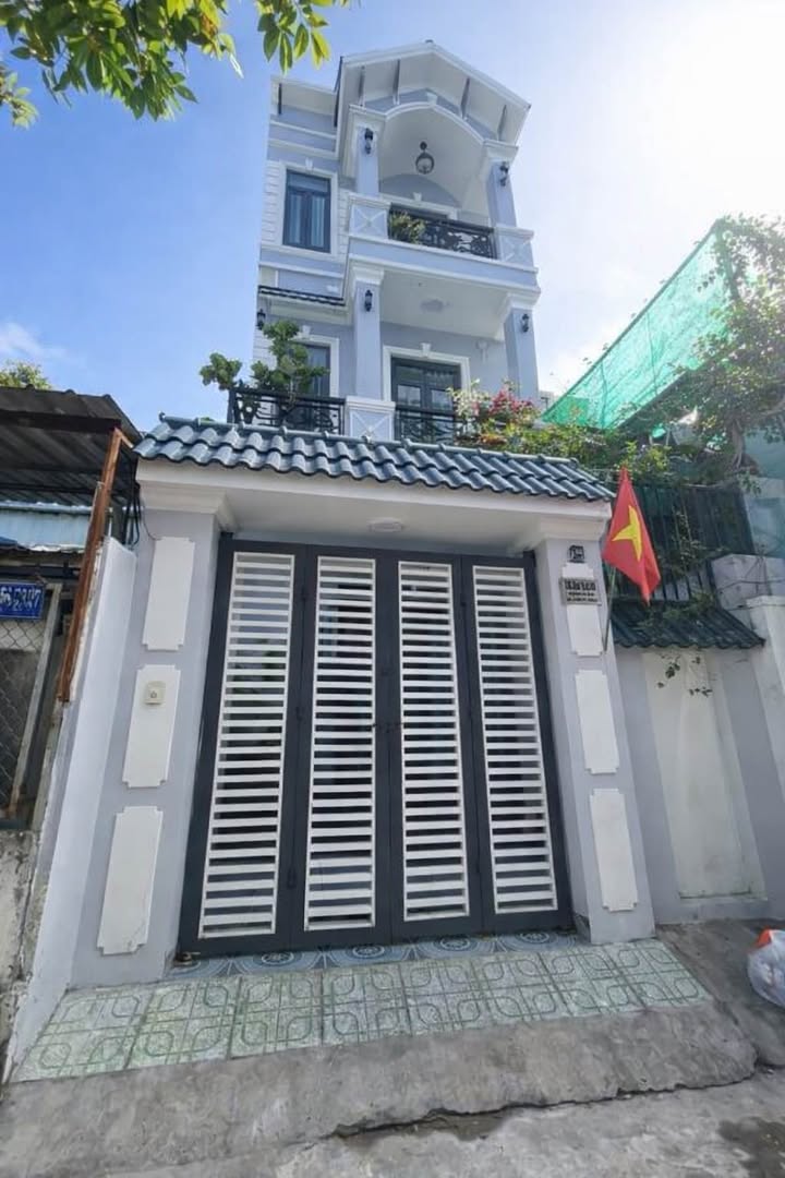 Nhà riêng Huỳnh Tấn Phát 100m² giá 5 tỷ - Thiết kế hiện đại, sẵn sàng vào ở!