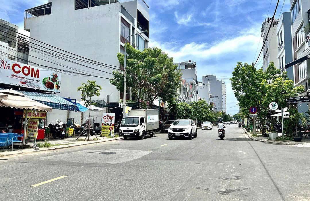 Nhà 2 mặt kiệt Đỗ Bá, quận Ngũ Hành Sơn, 65m² giá 5 tỷ - Gần biển, vị trí thuận lợi!