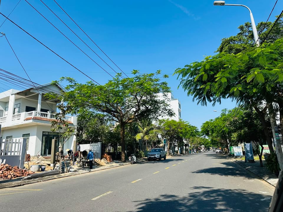Đất mặt tiền Nguyễn Duy Trinh, Đà Nẵng 176m² giá 9.6 tỷ - Cơ hội đầu tư không thể bỏ lỡ!