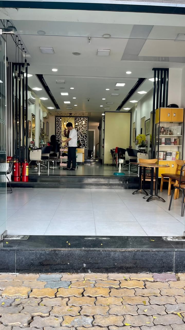 Nhà mặt tiền Đường 61, Phước Long B, 100m² giá 35 triệu - Phù hợp cho nhiều loại hình kinh doanh!