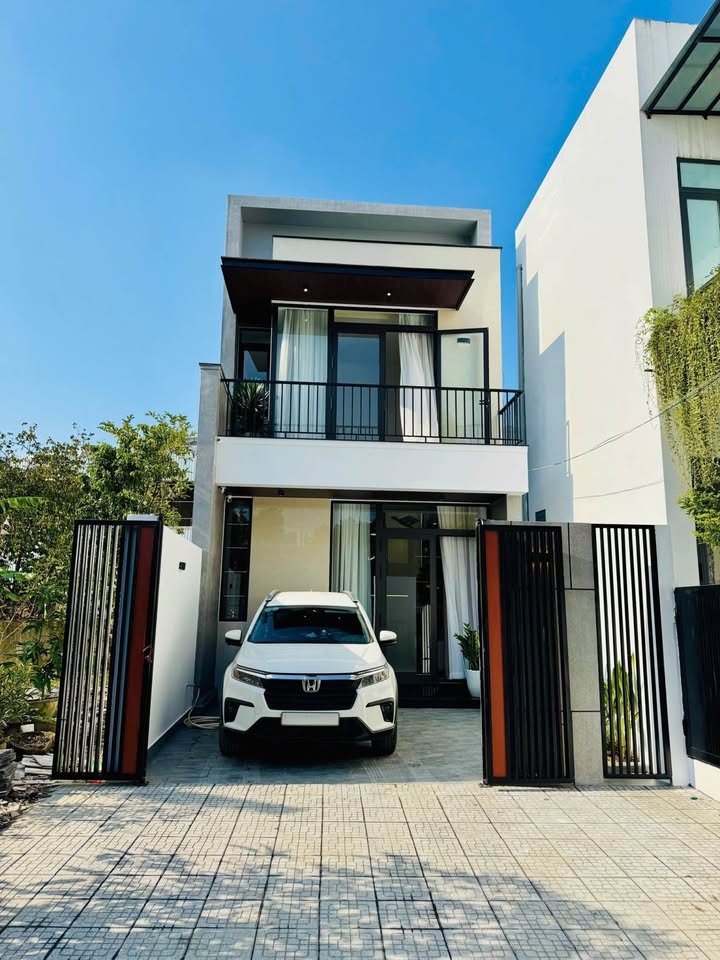 Nhà 2 tầng Nguyễn Như Chương TP Huế 86m² giá 3.28 tỷ - Vị trí đắc địa, tiện ích đầy đủ!